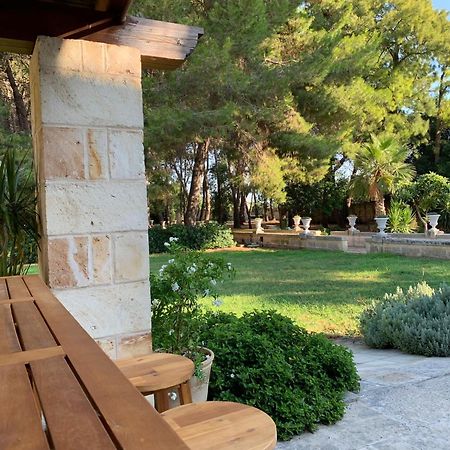 Palazzo De Carlo E Il Parco Dei 7 Pozzi Bed & Breakfast Lecce Eksteriør bilde